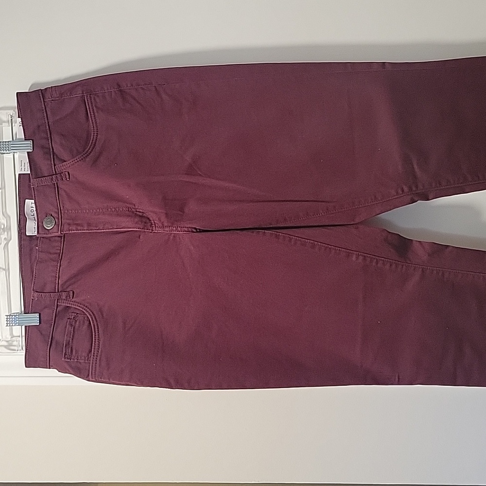 NWT Loft Burgundy Curvy Skinny Pants